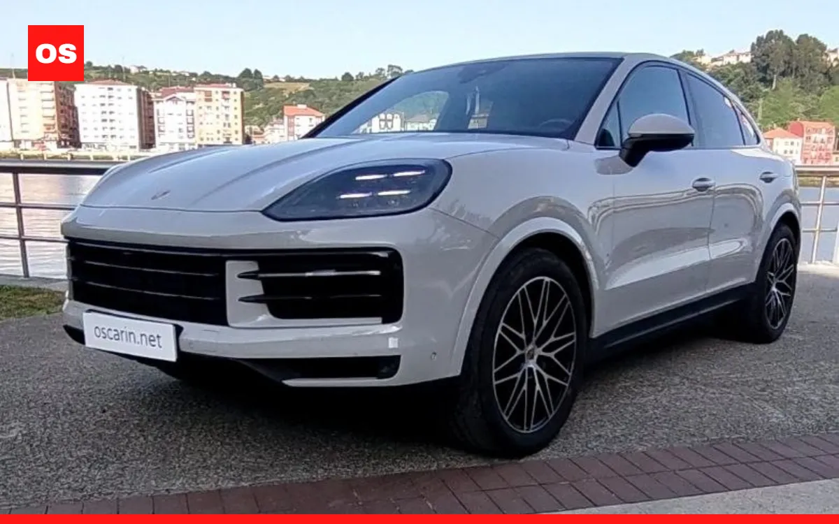 Porsche Cayenne Coupé E-Hybrid de Oscarin Supercars